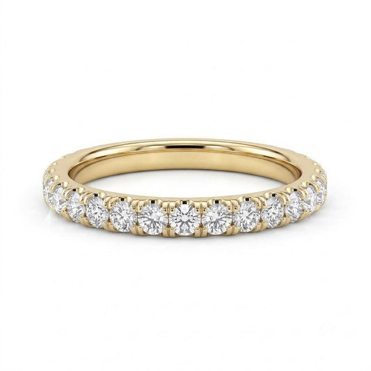 18K Round Brilliant Cut claw set wedding ring