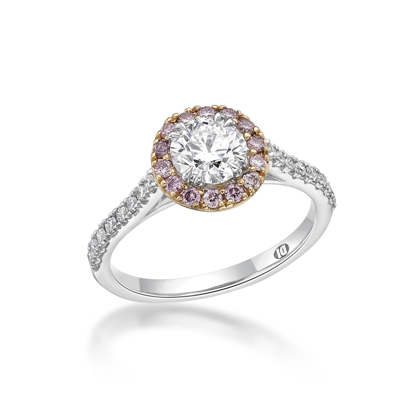 Freya – Round Brilliant Cut Engagement Ring